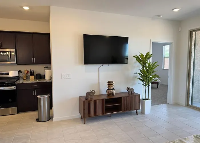 Modern 3br Pool Access I-10 * Casa Grande